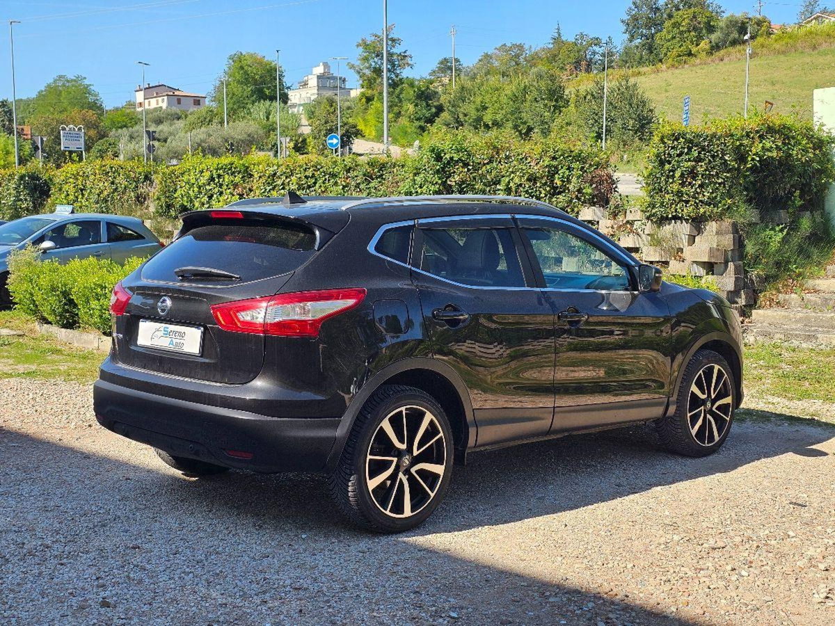 Nissan Qashqai 1.6 dCi 2WD Tekna (9)