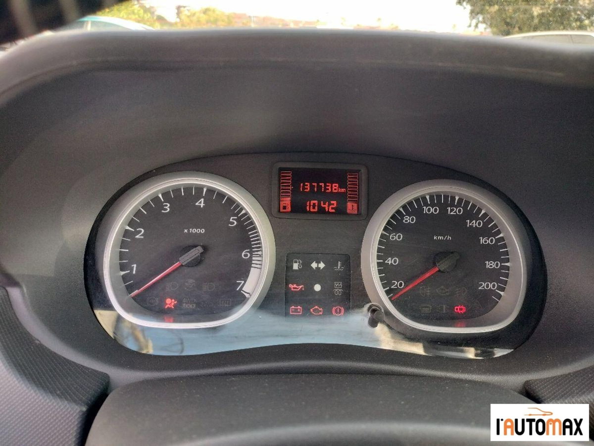 Dacia Duster 1.5 dCi 110CV 4x2 Ambiance (9)