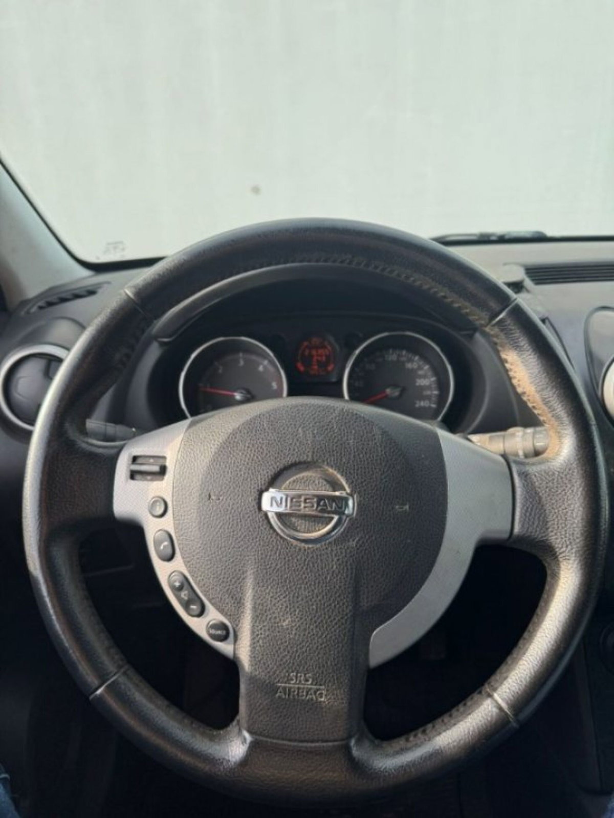 Nissan Qashqai 1.5 dCi Acenta (12)