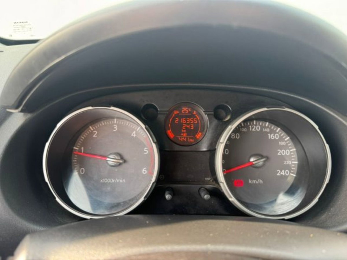 Nissan Qashqai 1.5 dCi Acenta (13)