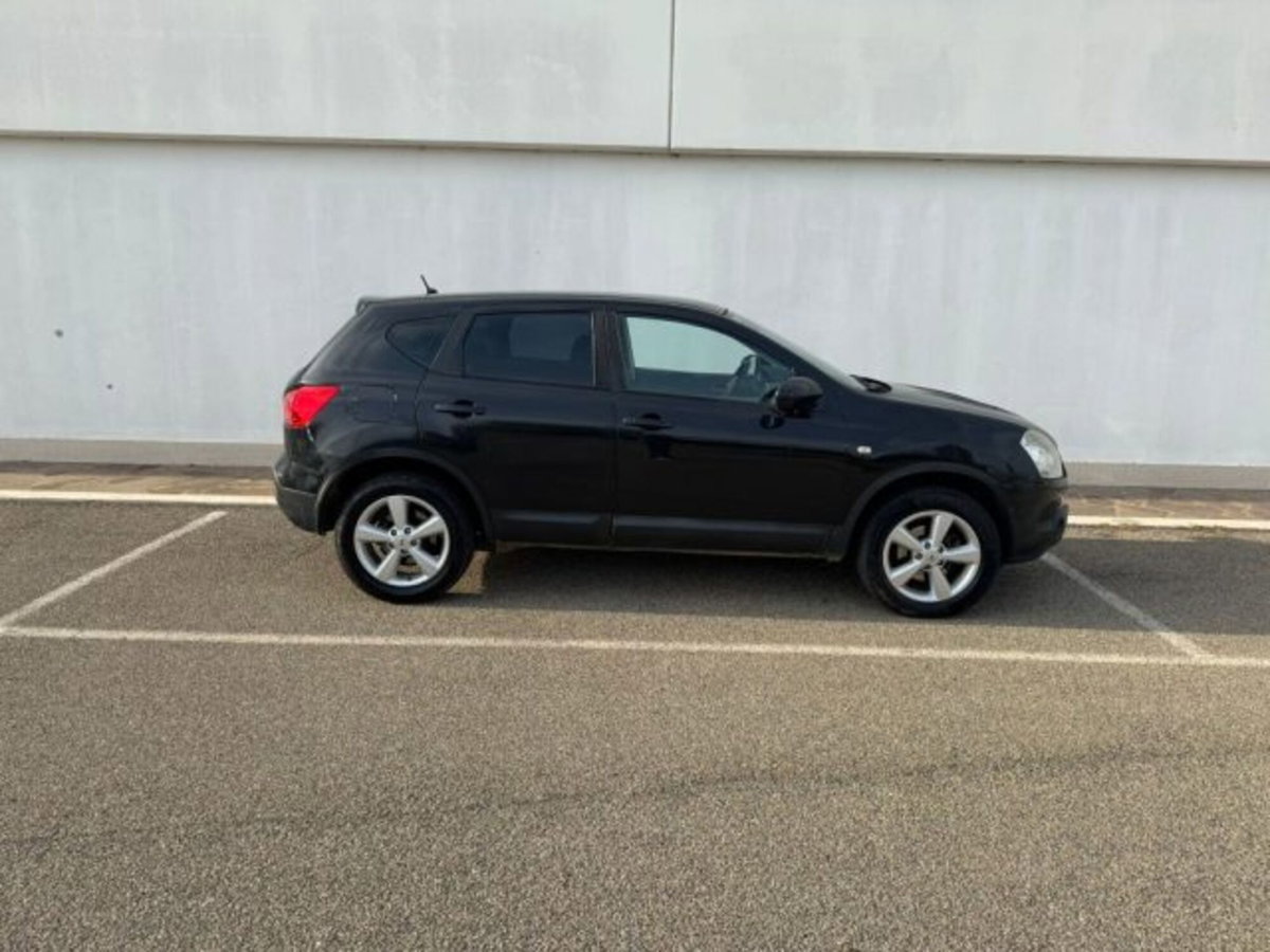 Nissan Qashqai 1.5 dCi Acenta (4)