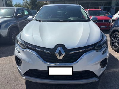 Renault Captur Plug-in Hybrid E-Tech 160 CV Intens usata