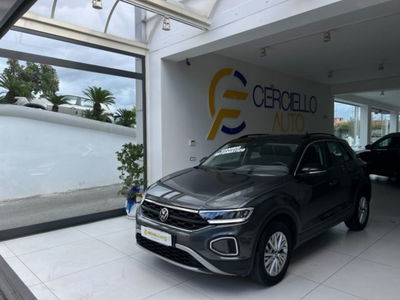 Volkswagen T-Roc 2.0 tdi Life 150cv dsg usata