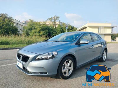 Volvo V40 D2 Business usata