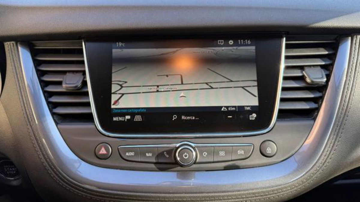 Opel Grandland X 1.6 Turbo 180 CV Start&Stop aut. Elegance (8)