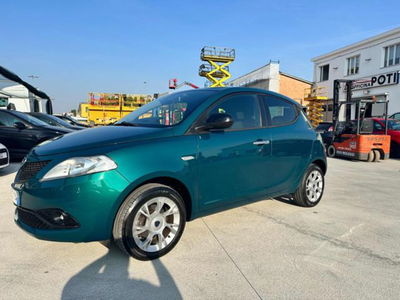 Lancia Ypsilon 1.2 69 CV 5 porte Gold usata