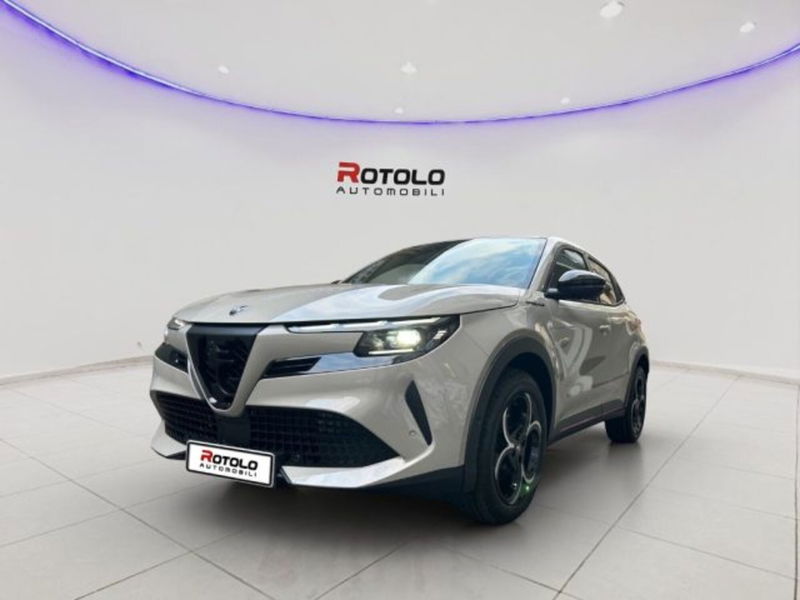 Alfa Romeo Junior 1.2 ibrida Speciale 145cv edct6