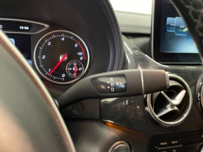 Mercedes-Benz Classe B 180 d Sport (8)