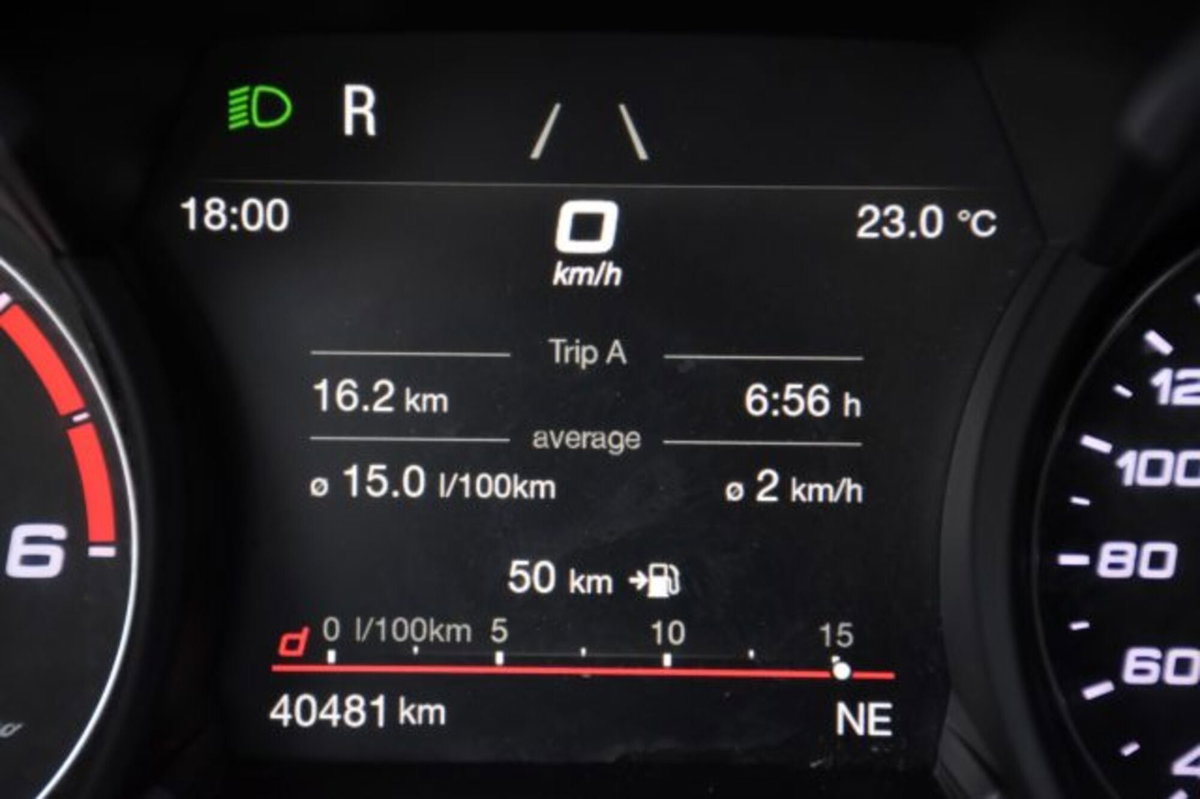 Alfa Romeo Stelvio Stelvio 2.2 Turbodiesel 160 CV AT8 RWD Super Business (10)