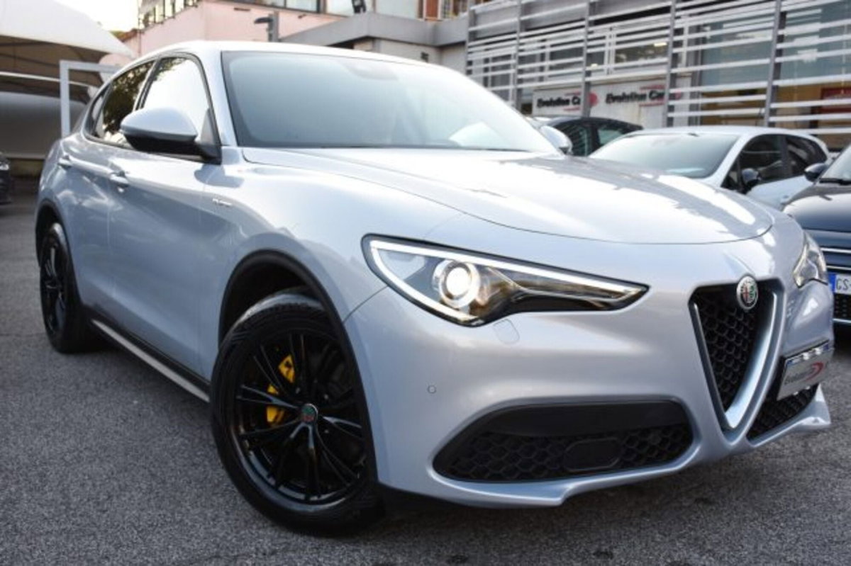 Alfa Romeo Stelvio Stelvio 2.2 Turbodiesel 160 CV AT8 RWD Super Business (2)