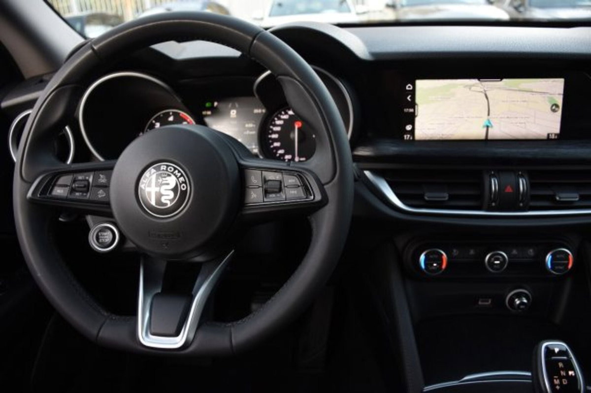 Alfa Romeo Stelvio Stelvio 2.2 Turbodiesel 160 CV AT8 RWD Super Business (9)