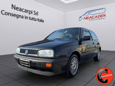 Volkswagen Golf 1.8/90 CV cat 3 porte GL usata