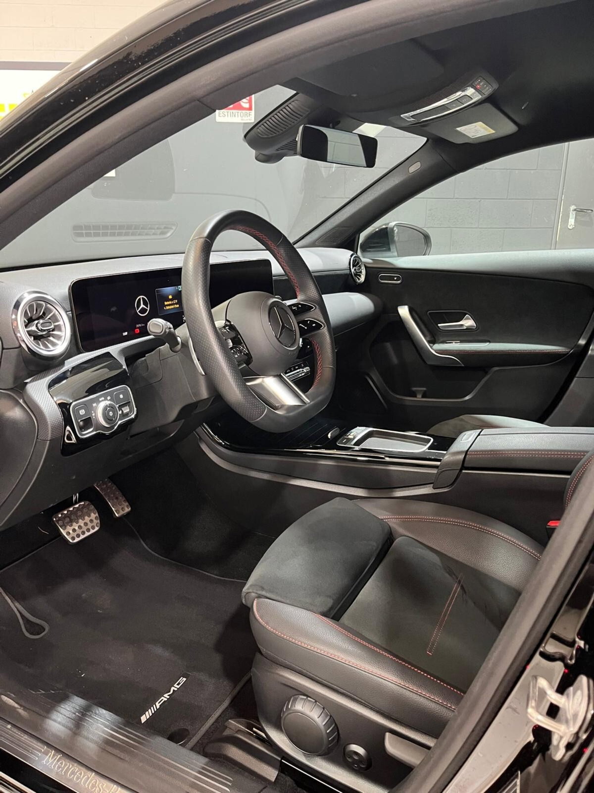 Mercedes-Benz Classe A 180 d Automatic Premium (13)
