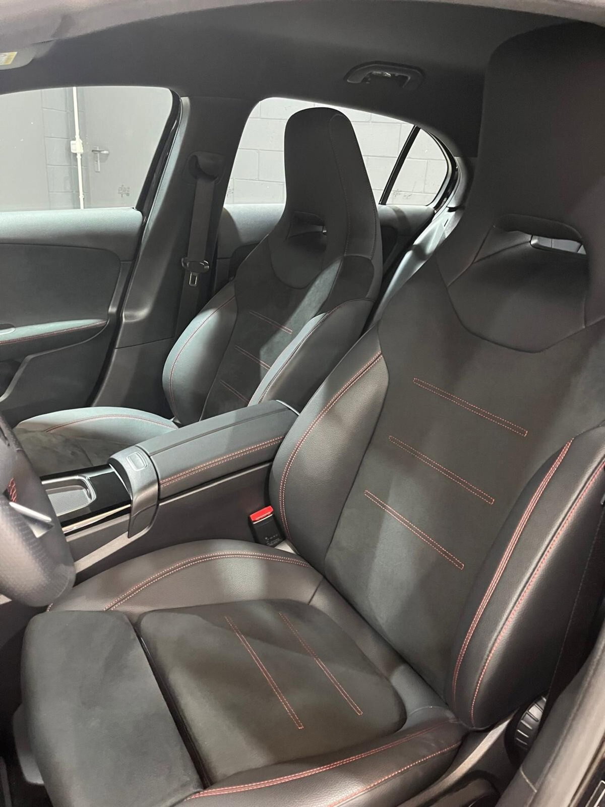 Mercedes-Benz Classe A 180 d Automatic Premium (18)