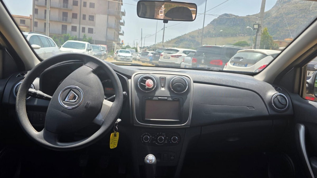 Dacia Sandero 1.5 dCi 8V 75CV Ambiance (11)