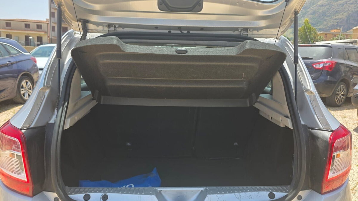 Dacia Sandero 1.5 dCi 8V 75CV Ambiance (3)