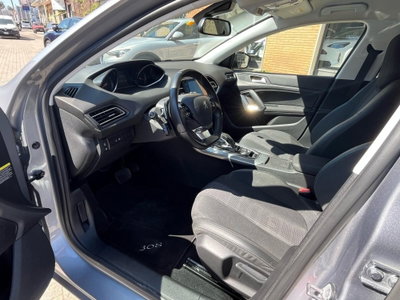 Peugeot 308 SW BlueHDi 130 S&S EAT8 Allure Pack (10)