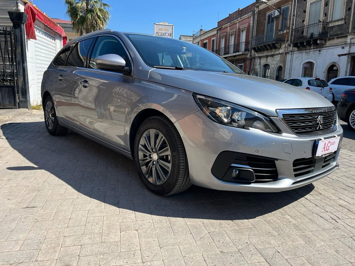 Peugeot 308 SW BlueHDi 130 S&S EAT8 Allure Pack (3)
