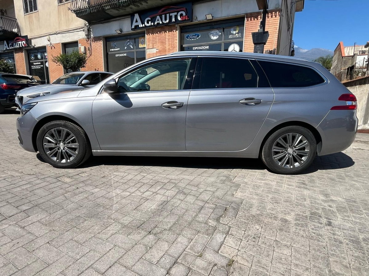 Peugeot 308 SW BlueHDi 130 S&S EAT8 Allure Pack (8)
