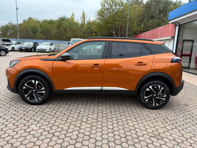 Peugeot 2008 PureTech 100 S&S Allure Pack (2)