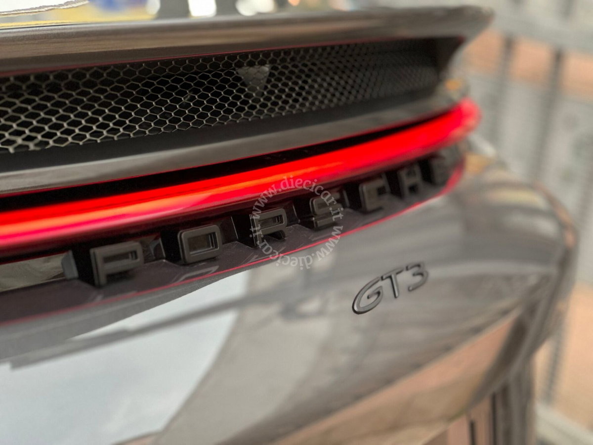 Porsche 911 Coupé 4.0 GT3 (11)