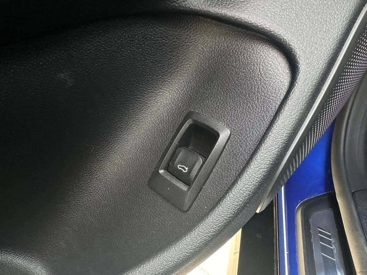 BMW i4 M50 (14)