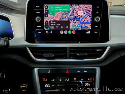 Volkswagen T-Roc 2.0 tdi Life 115cv (11)
