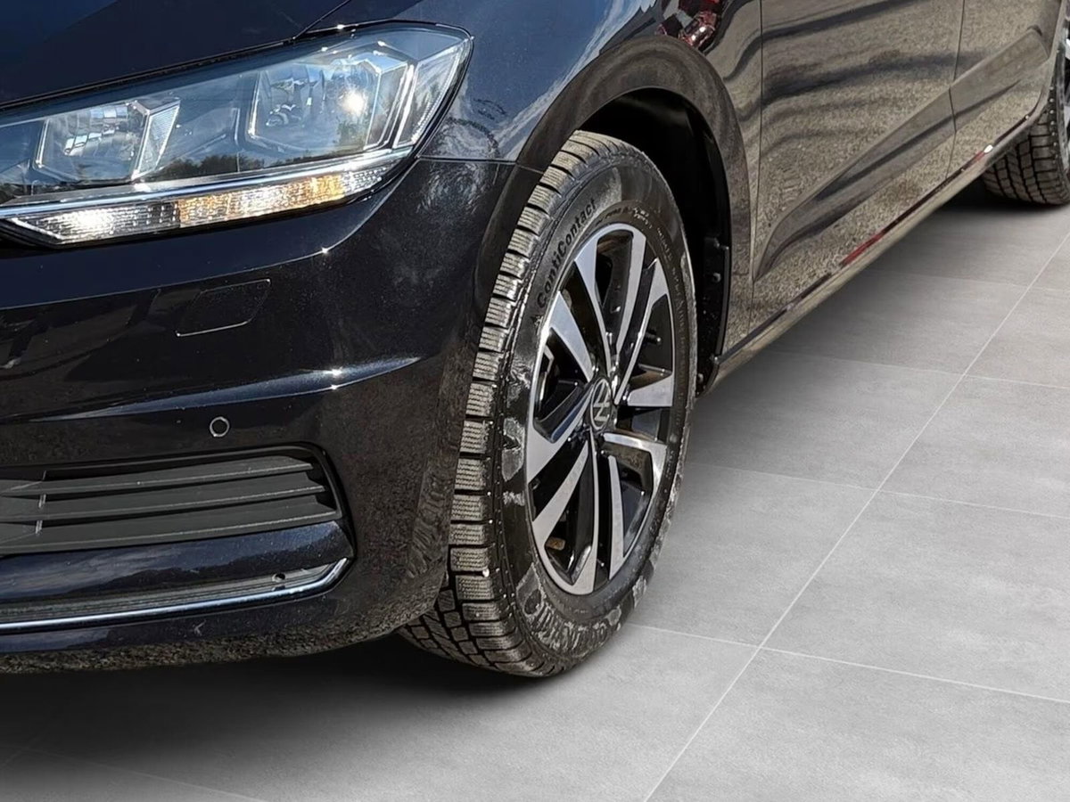 Volkswagen Touran 1.5 tsi Edition 150cv dsg (4)