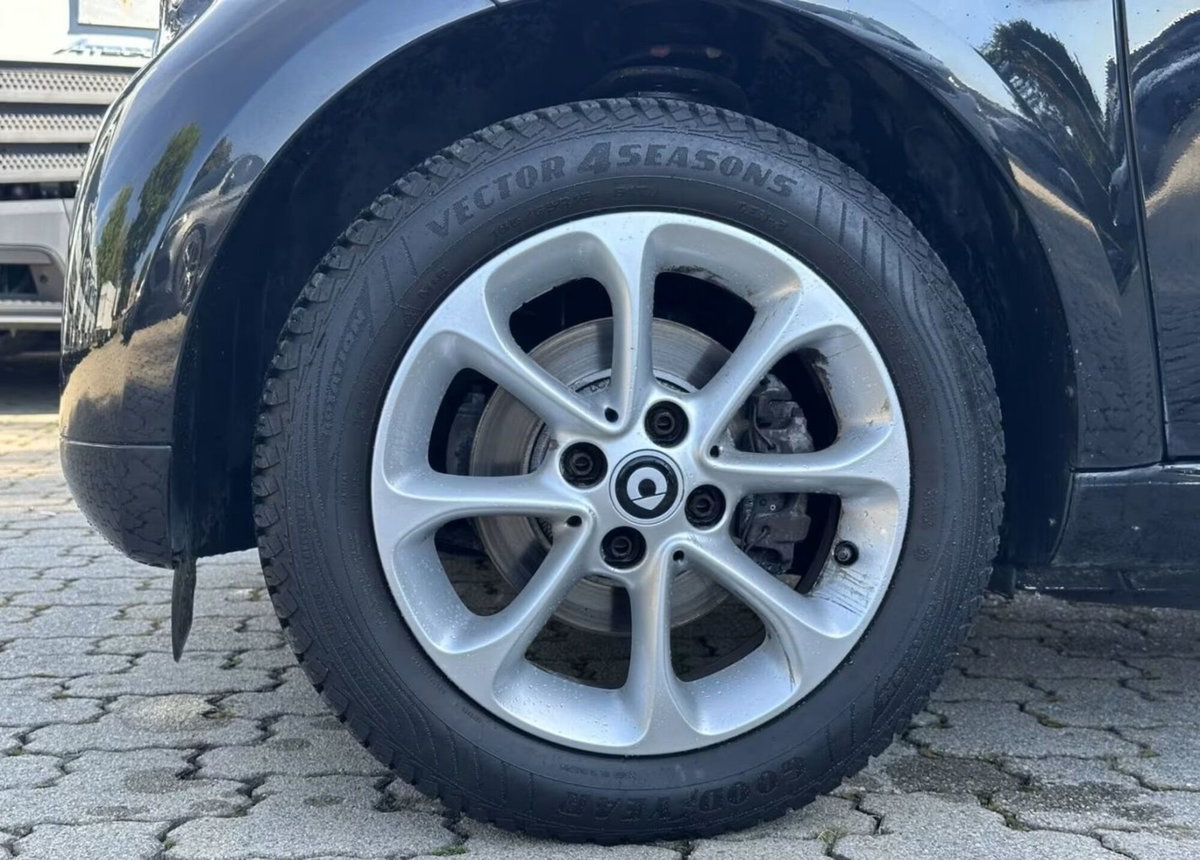 smart Fortwo 70 1.0 twinamic Passion (4)