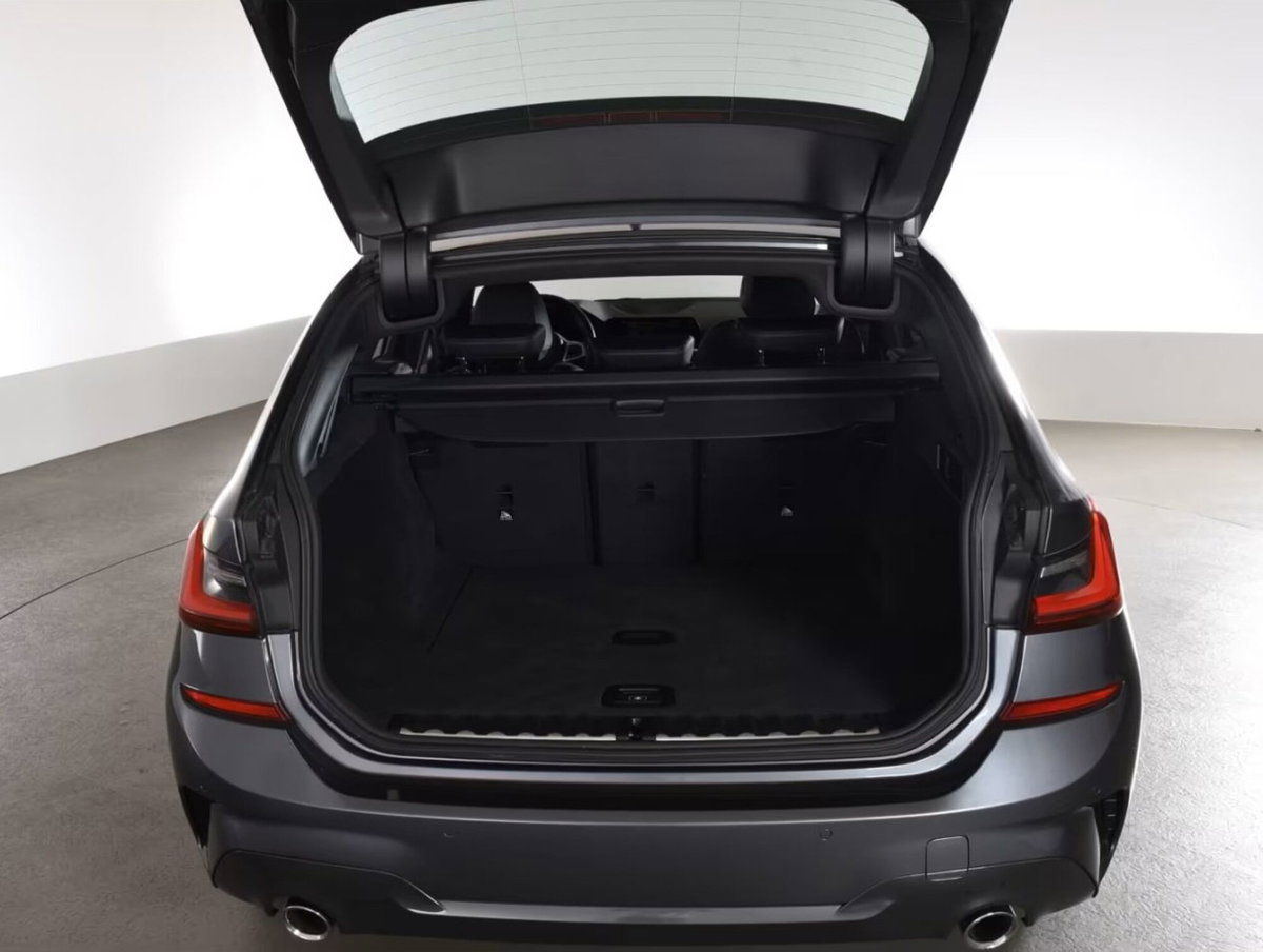 BMW Serie 3 Touring 318i  Sport (9)
