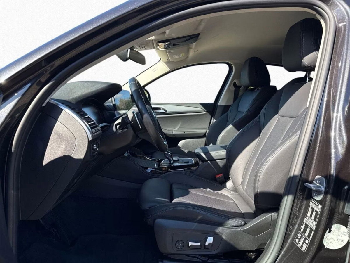 BMW X4 xDrive20i (6)