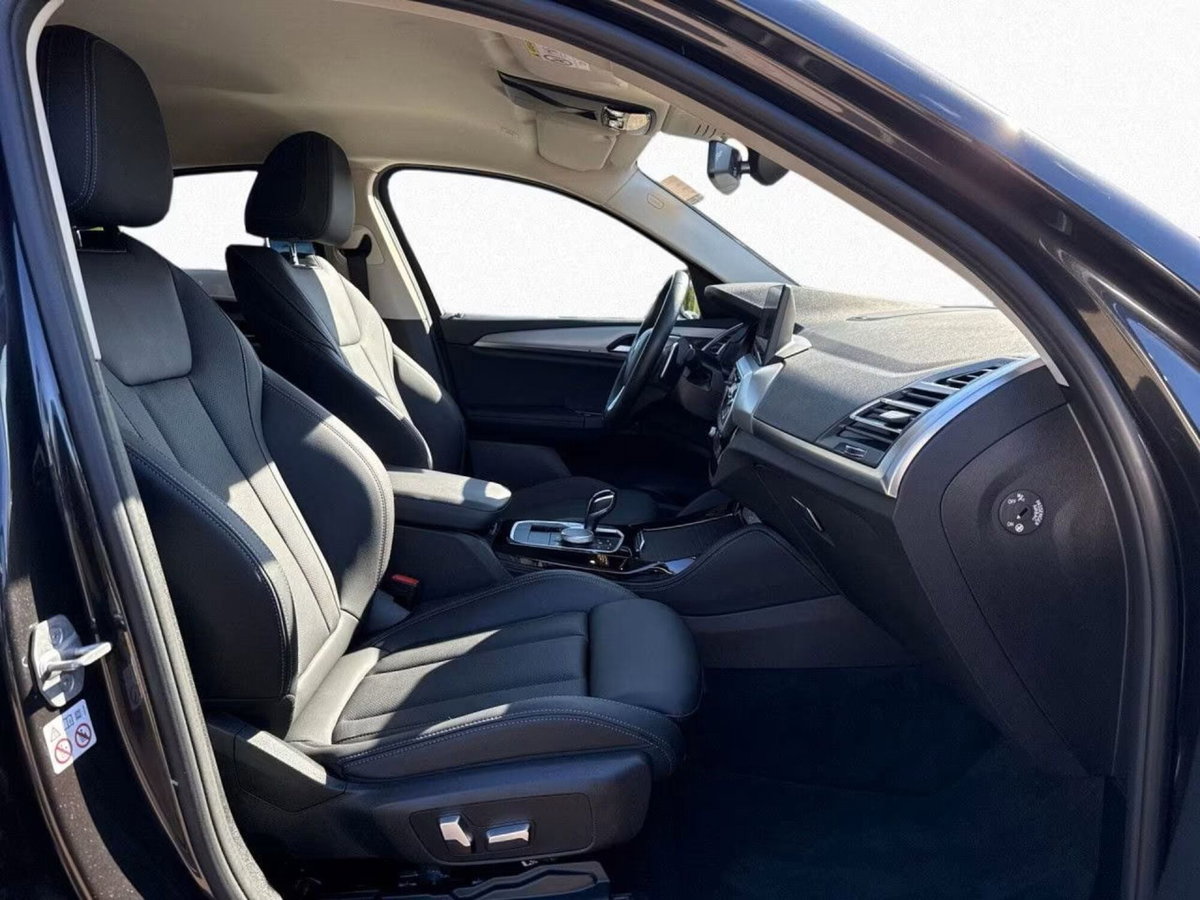 BMW X4 xDrive20i (7)