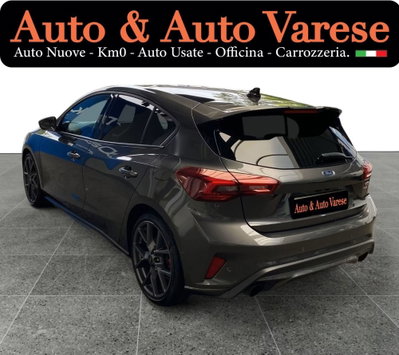 Ford Focus 2.3 EcoBoost 280 CV 5p. ST (2)