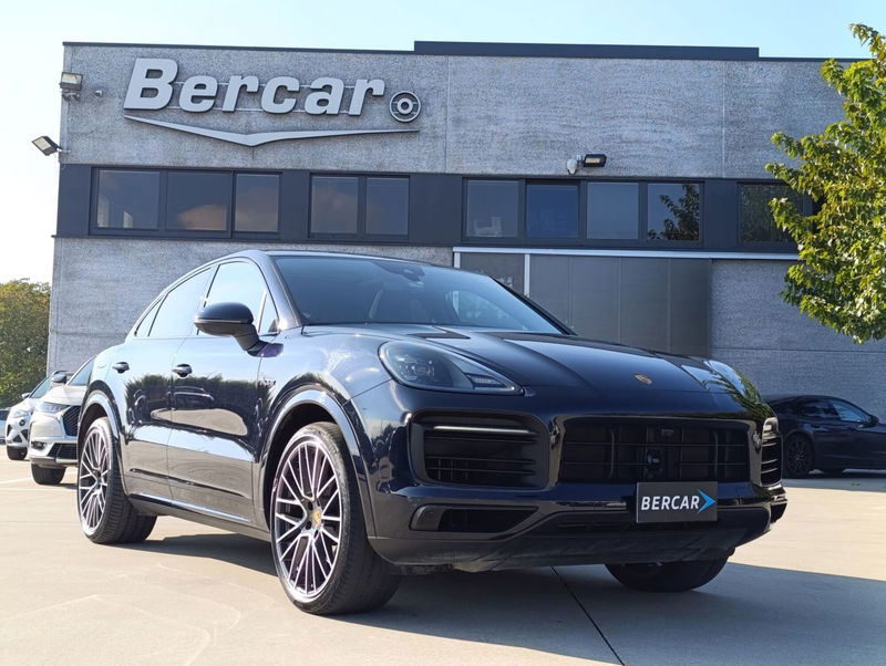 Porsche Cayenne Coupé 3.0 V6 E-Hybrid Platinum Edition