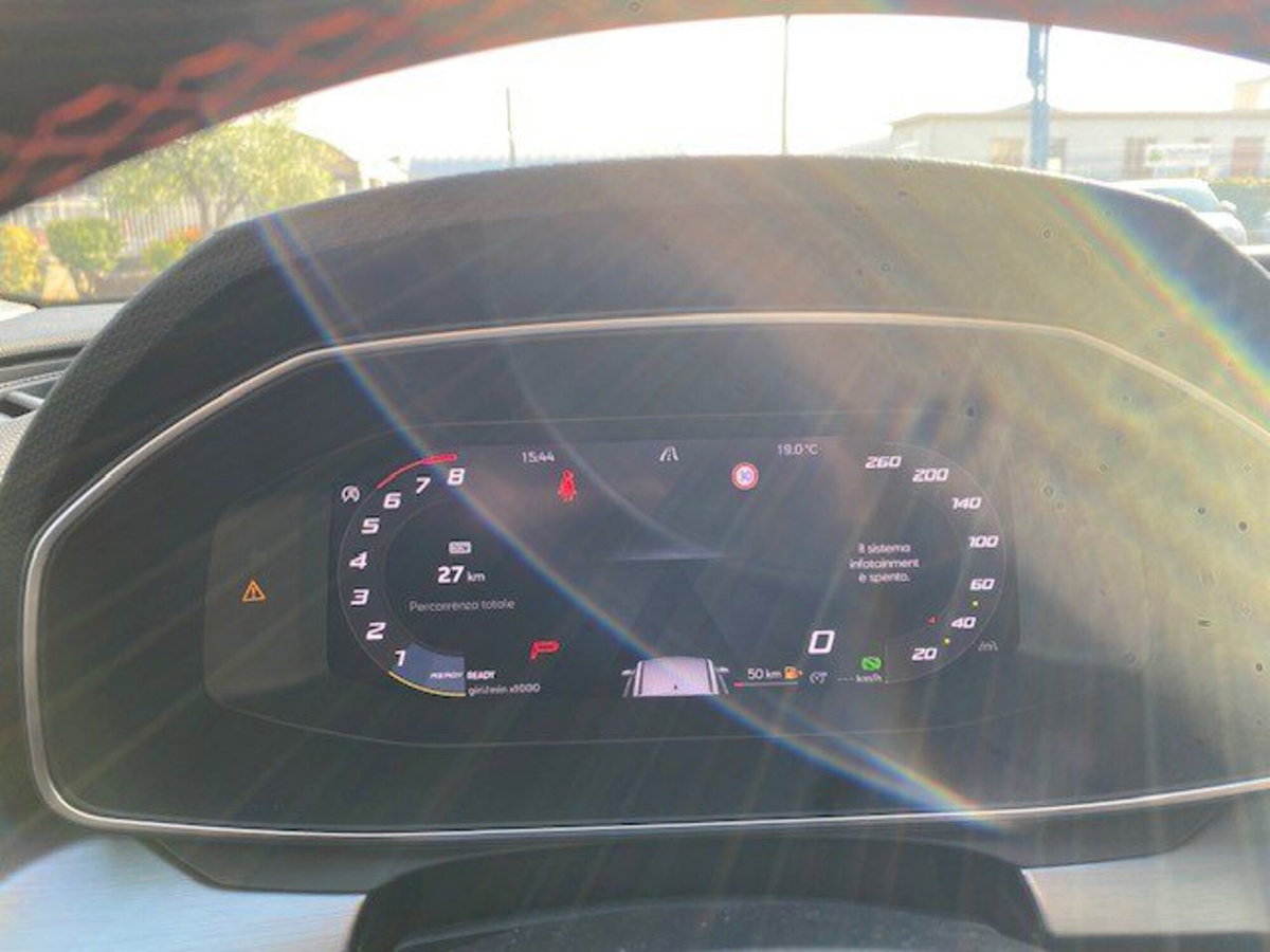 SEAT Leon ST Sportstourer 1.5 hybrid FR 116cv dsg (20)