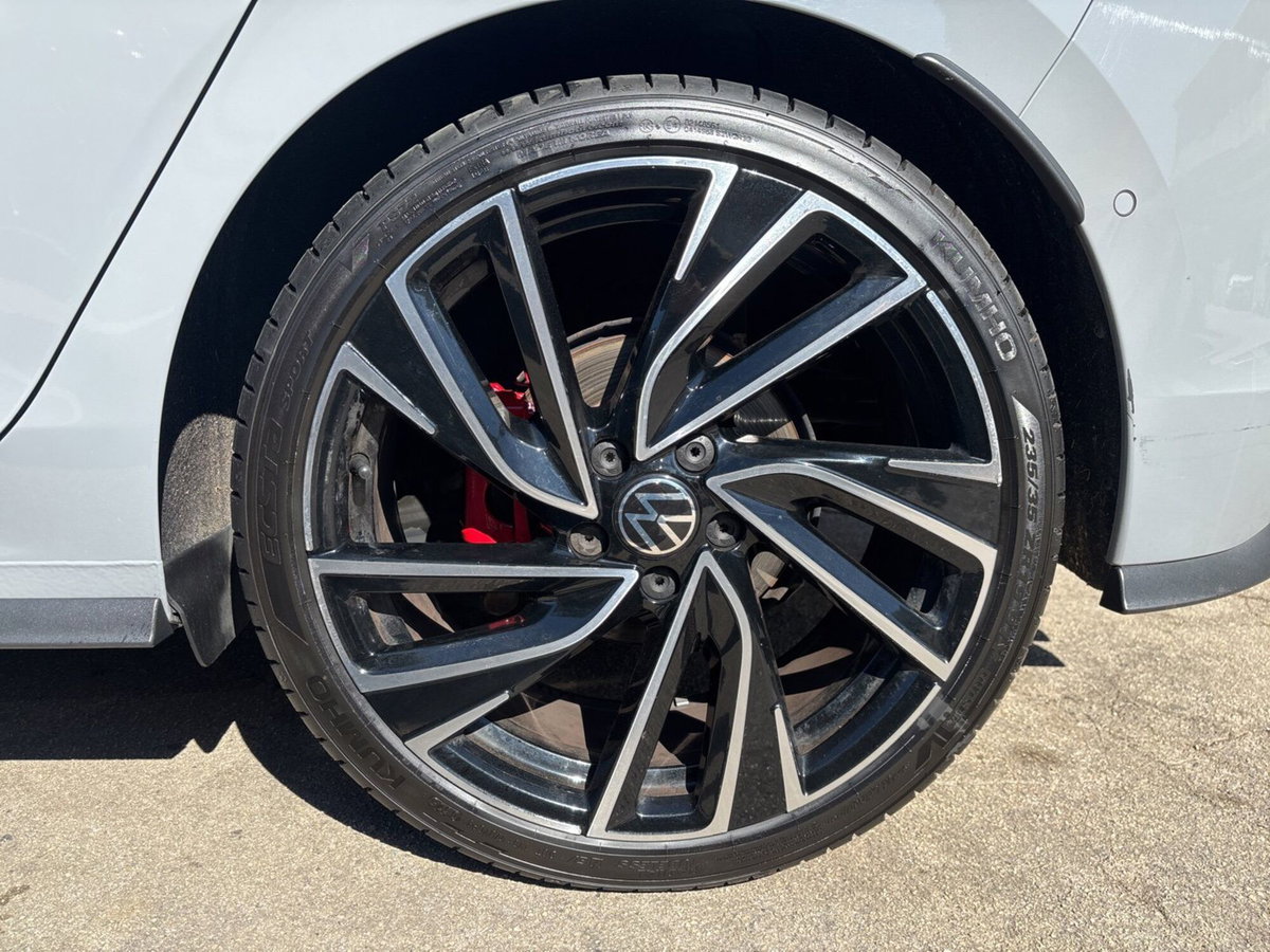 Volkswagen Golf 2.0 TDI GTD DSG (11)