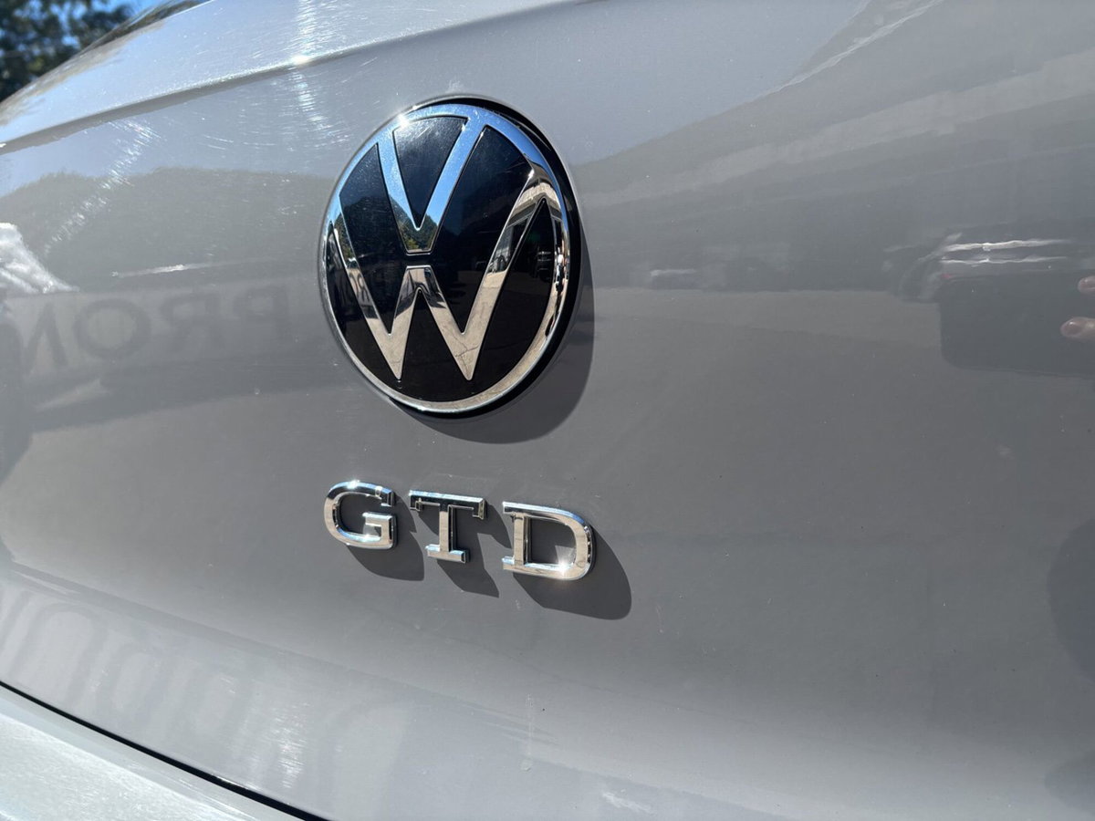 Volkswagen Golf 2.0 TDI GTD DSG (13)