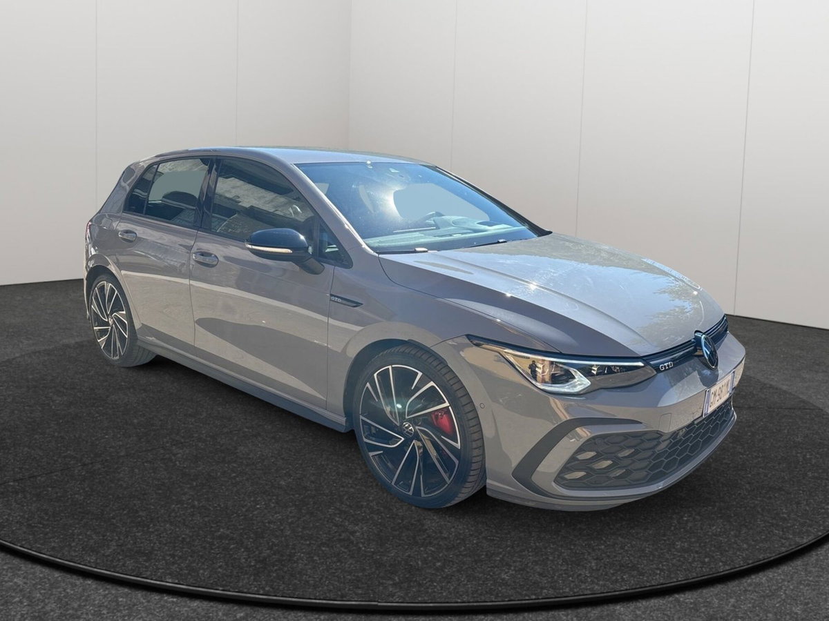 Volkswagen Golf 2.0 TDI GTD DSG (8)