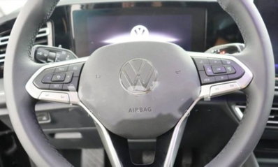 Volkswagen Tiguan 1.5 etsi Elegance 150cv dsg (10)