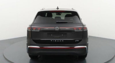 Volkswagen Tiguan 1.5 etsi Elegance 150cv dsg (6)
