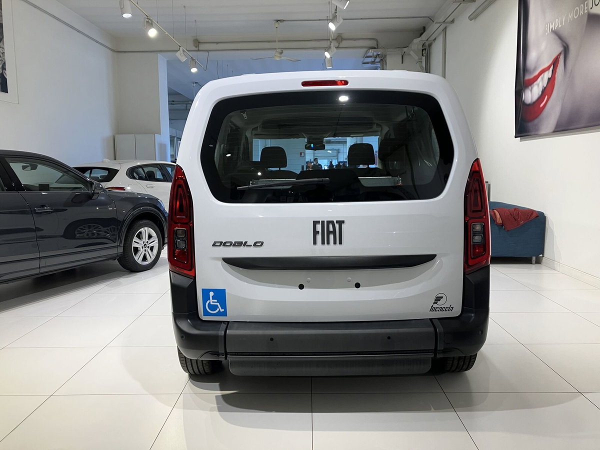 Fiat Doblò 1.5 d 130cv (5)