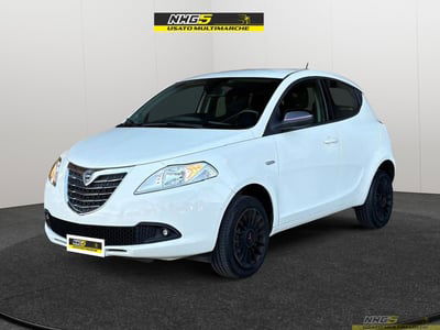 Lancia Ypsilon 0.9 TwinAir 85 CV 5 porte Metano Ecochic Elefantino usata