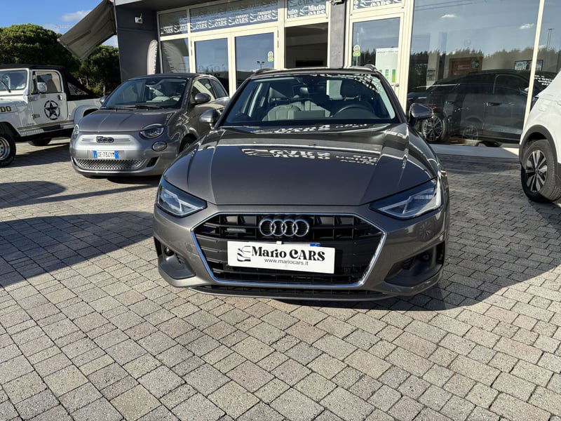 Audi A4 Avant 40 TDI quattro S tronic Business Advanced