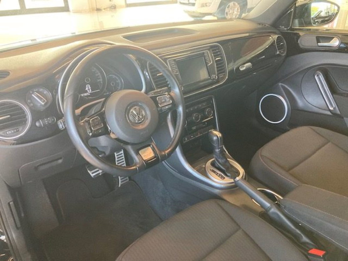 Volkswagen Maggiolino 1.2 TSI Design (11)