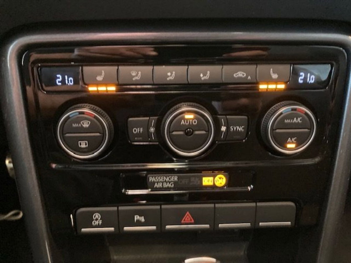 Volkswagen Maggiolino 1.2 TSI Design (14)