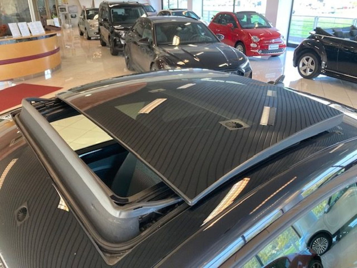 Volkswagen Maggiolino 1.2 TSI Design (9)