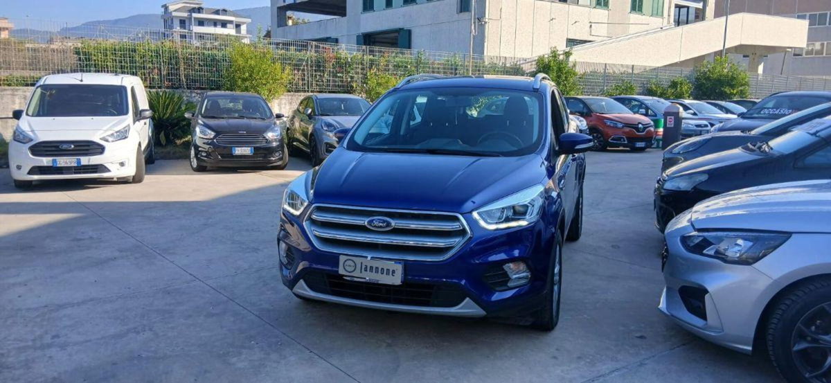 Ford Kuga 1.5 TDCI 120 CV S&S 2WD Titanium