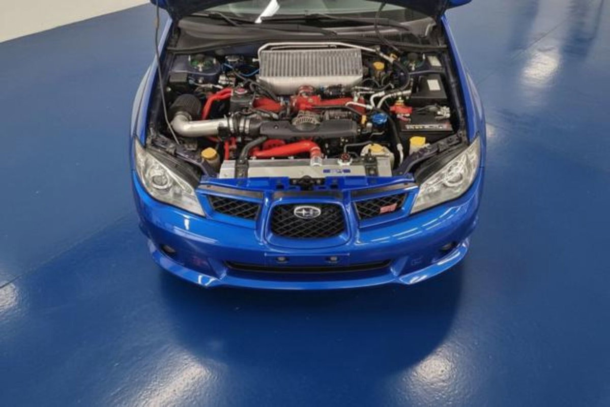 Subaru Impreza 2.5 WRX STi (11)