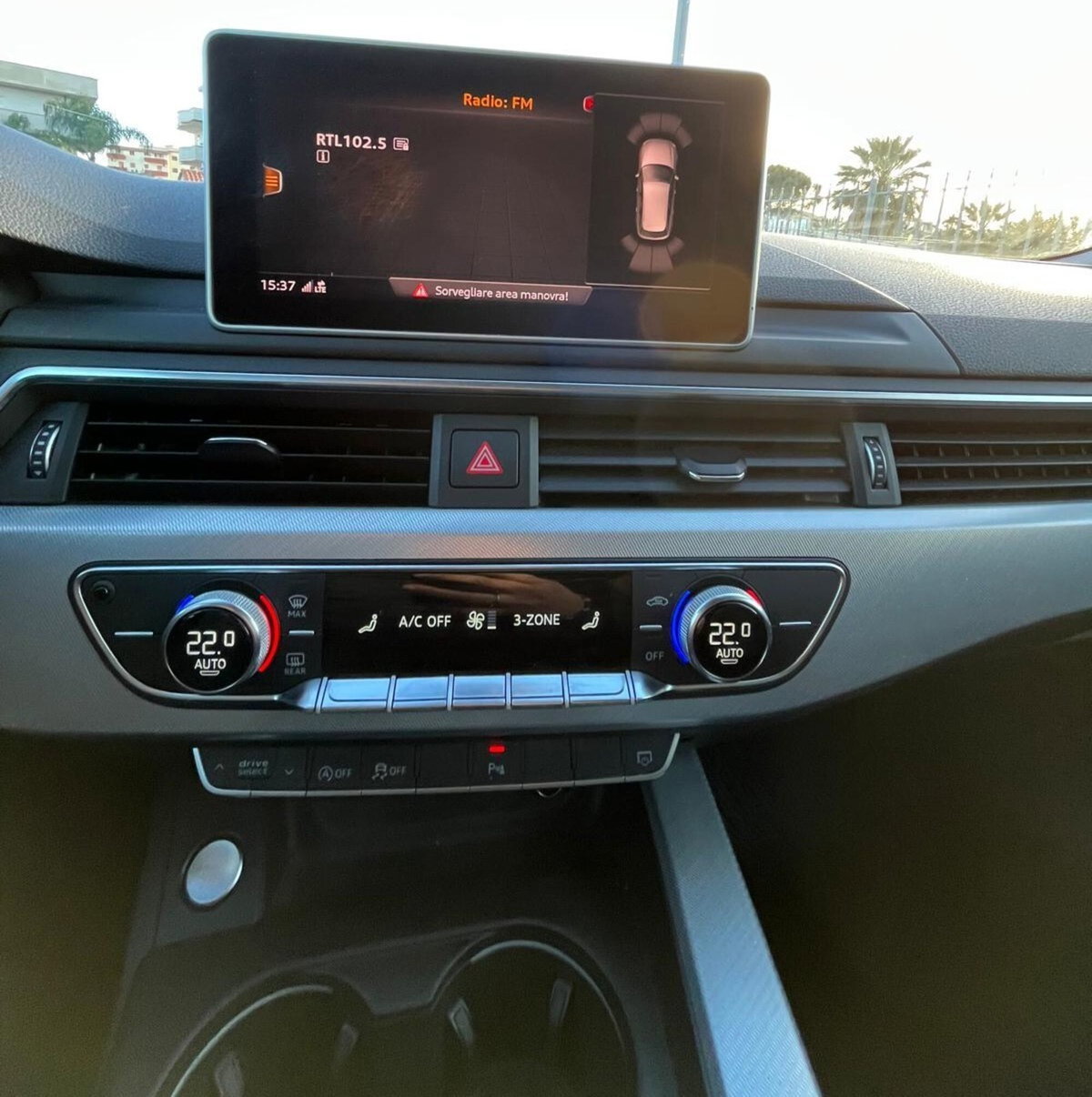 Audi A4 Avant 40 g-tron S tronic Design (10)