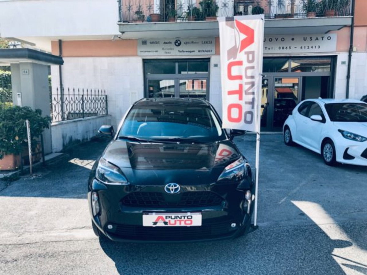 Toyota Yaris Cross 1.5h GR Sport Black Sky fwd 116cv e-cvt (13)
